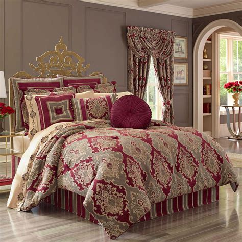 Red Queen Size Bedding